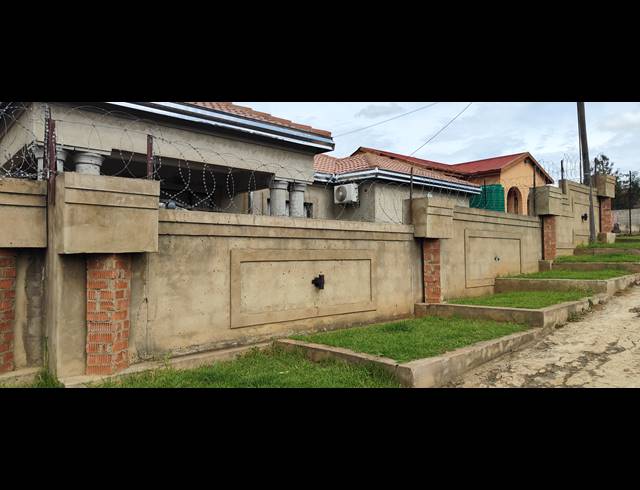 4 BEDROOM FREEHOLD FOR SALE IN BHEKUZULU
